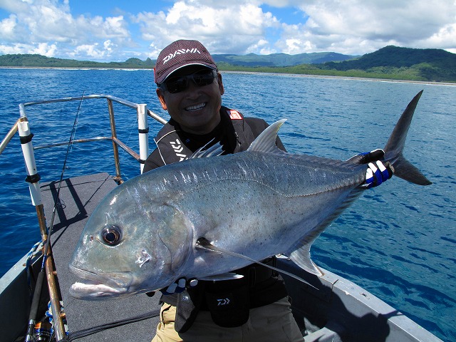 久米島　マグロ釣り０１